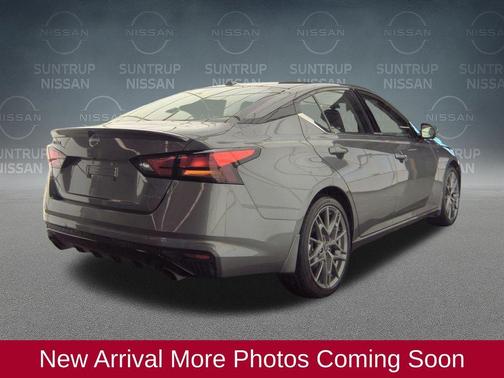 2024 Nissan Altima 2.0 SR