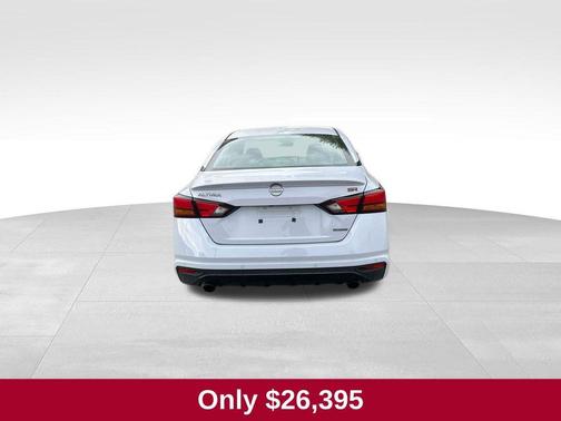 2024 Nissan Altima 2.0 SR