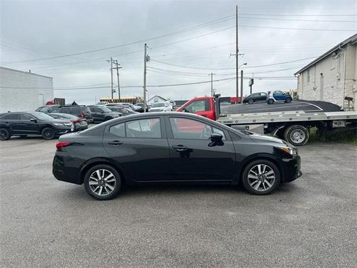 2020 Nissan Versa 1.6 SV