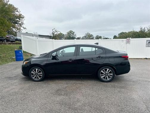 2020 Nissan Versa 1.6 SV