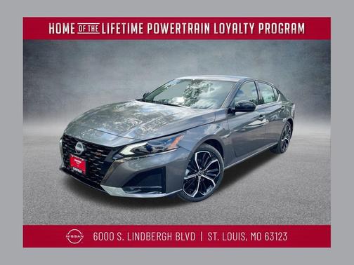 2025 Nissan Altima SR