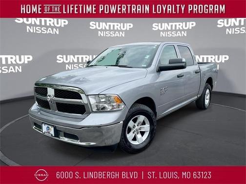 2023 RAM 1500 Classic SLT