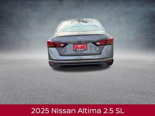 2025 Nissan Altima SL