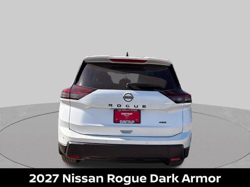 Pearl 2027 Nissan Rogue