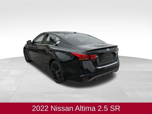 2022 Nissan Altima 2.5 SR