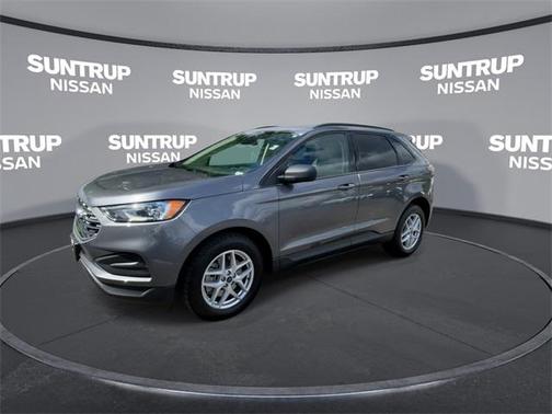 2022 Ford Edge SE