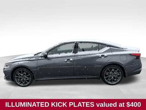 2024 Nissan Altima 2.0 SR