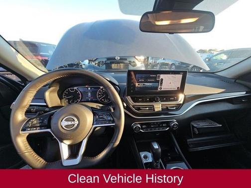 2024 Nissan Altima 2.0 SR