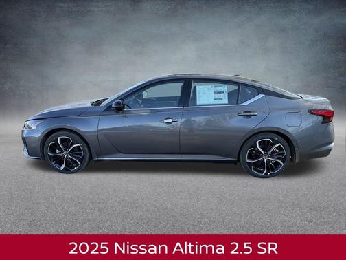 2025 Nissan Altima SR