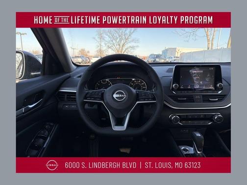 2025 Nissan Altima SR