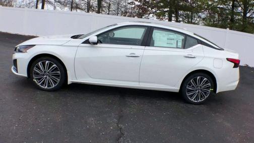 2023 Nissan Altima 2.5 SL