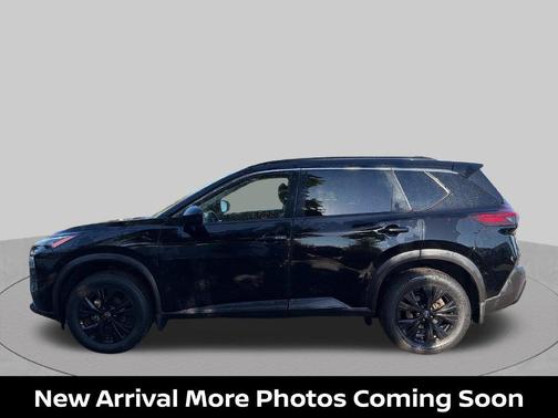 Black 2023 Nissan Rogue SV