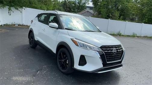 2023 Nissan Kicks SV
