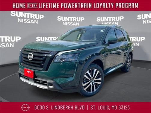 2025 Nissan Pathfinder Platinum