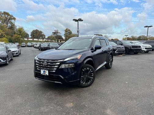 2025 Nissan Rogue Platinum