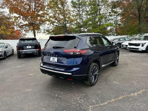 2025 Nissan Rogue Platinum