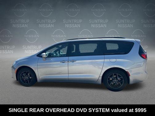 2018 Chrysler Pacifica Touring-L