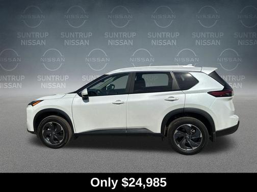 Pearl 2025 Nissan Rogue SV