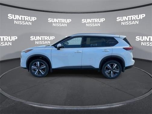 2025 Nissan Rogue SL