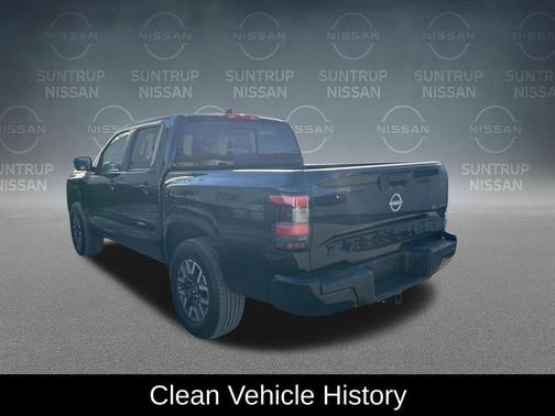 2025 Nissan Frontier SL