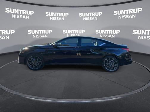 2024 Nissan Altima 2.0 SR