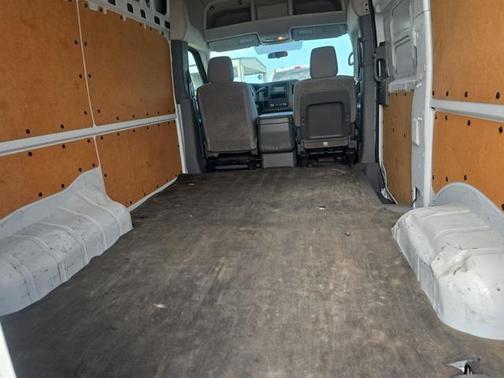2020 Nissan NV Cargo NV2500 HD S/SV V6/V8