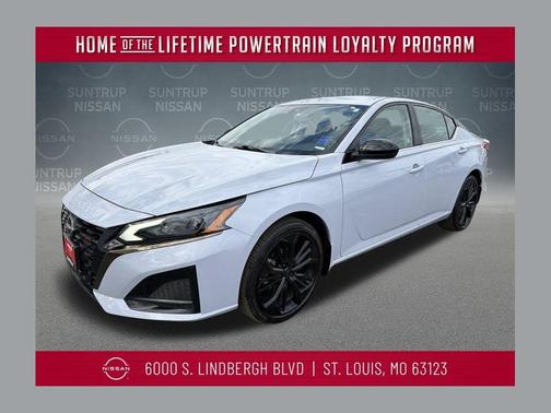 2025 Nissan Altima SR