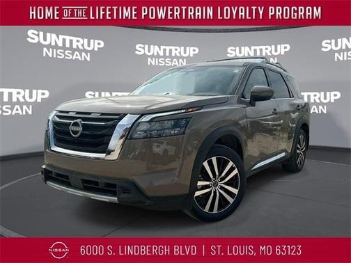 2025 Nissan Pathfinder Platinum