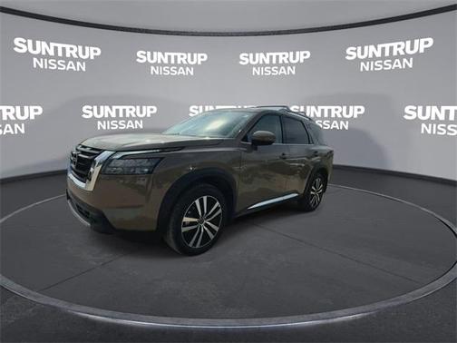 2025 Nissan Pathfinder Platinum
