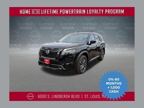 2025 Nissan Pathfinder SV