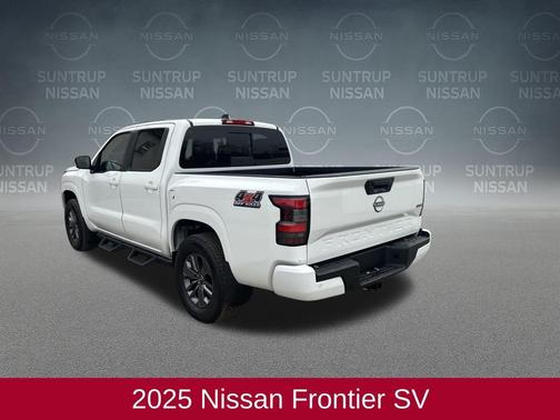 2025 Nissan Frontier SV