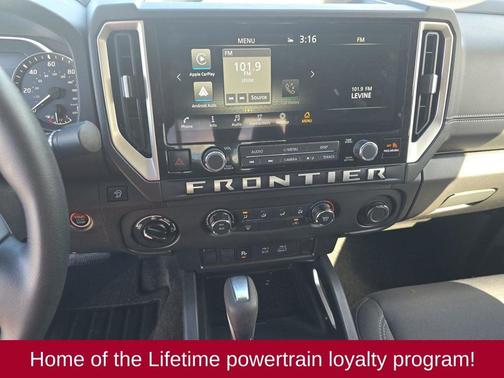 2025 Nissan Frontier SV