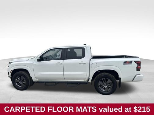 2025 Nissan Frontier SV