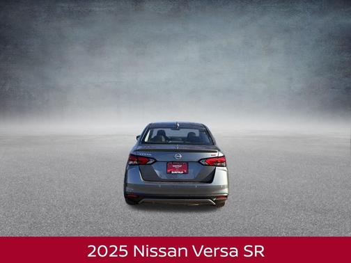 2025 Nissan Versa 1.6 SR