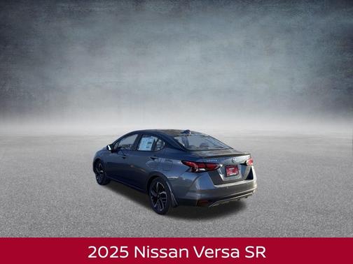 2025 Nissan Versa 1.6 SR
