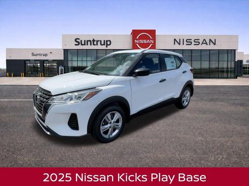 2025 Nissan Kicks Play S