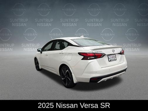 Aspen White 2025 Nissan Versa 1.6 SR