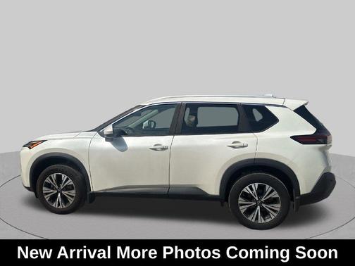 White 2023 Nissan Rogue SV