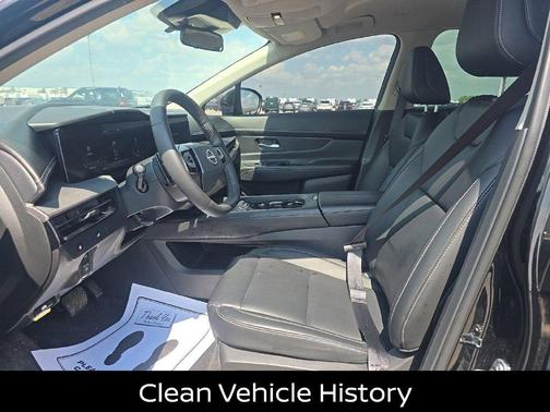 Black 2025 Nissan Murano SV