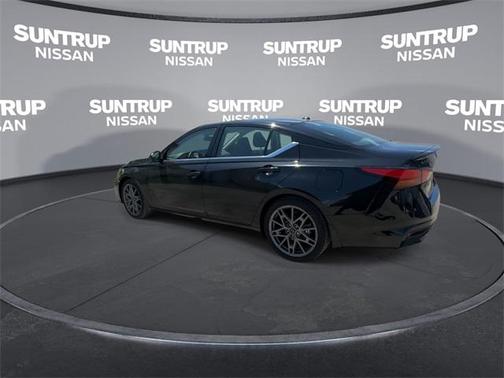 2024 Nissan Altima 2.0 SR