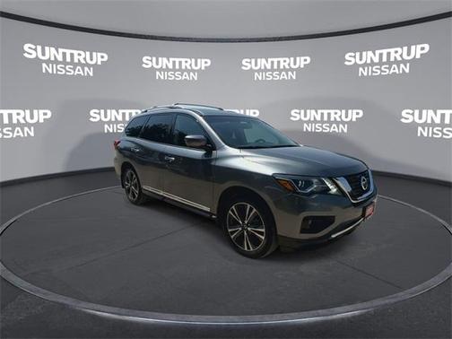 2020 Nissan Pathfinder Platinum