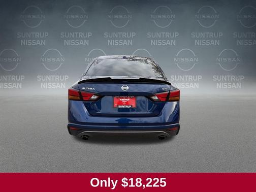 2022 Nissan Altima 2.5 SR