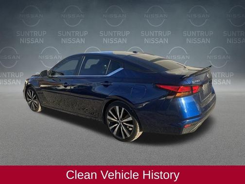 2022 Nissan Altima 2.5 SR