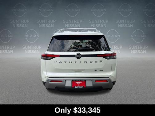 White 2024 Nissan Pathfinder SL