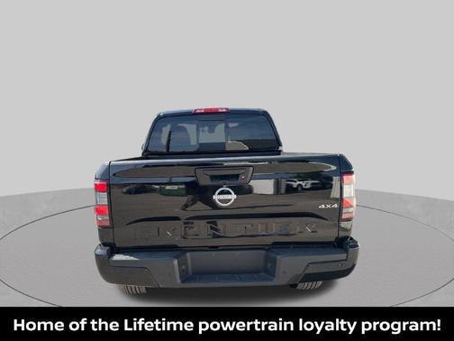 Super Black 2025 Nissan Frontier SV