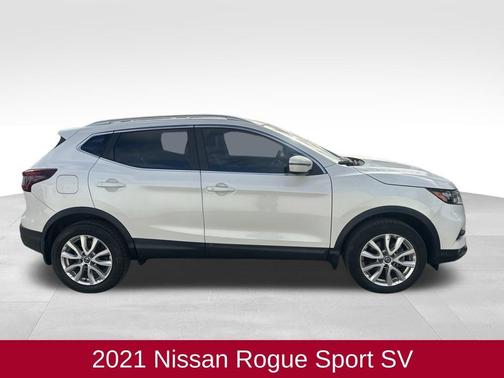 2021 Nissan Rogue Sport SV