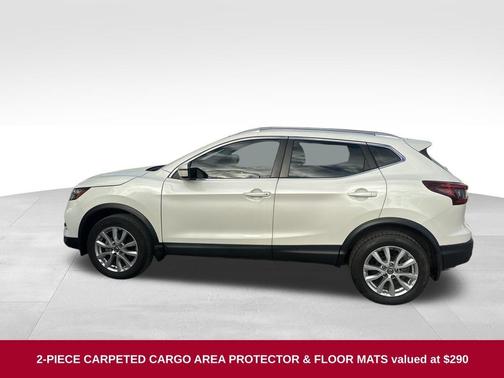 2021 Nissan Rogue Sport SV