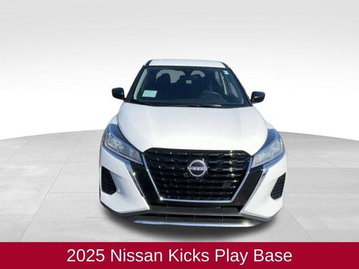 2025 Nissan Kicks Play S
