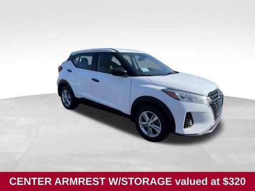 2025 Nissan Kicks Play S