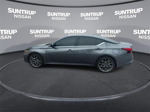 2024 Nissan Altima 2.0 SR